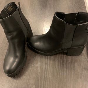 Aldo black boots